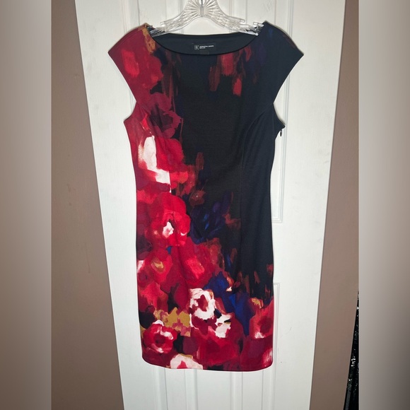 INC International Concepts Dress SZ 4 Black Red Abstract Floral Print Sheath - Picture 4 of 14